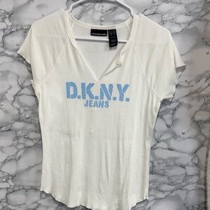 DKNY Women's White and Blue Short Sleeve Tee